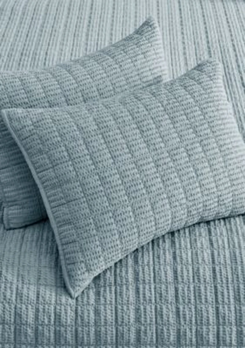 Cloud Waffle Square Quilt Set