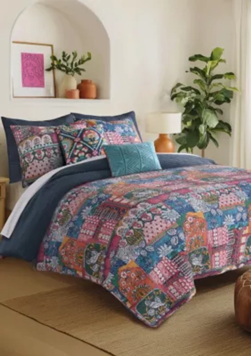 Roshita Quilt Set