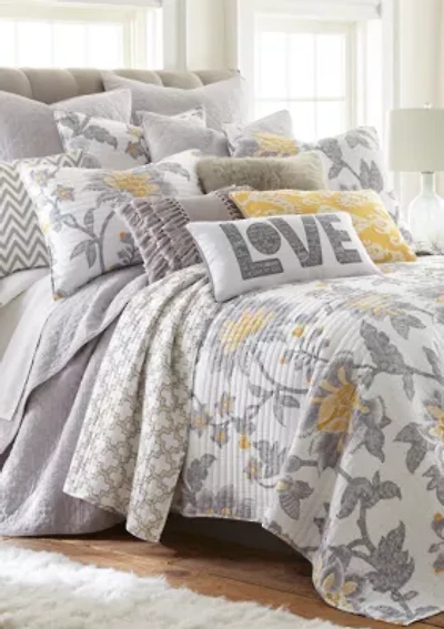Reverie Quilt Set