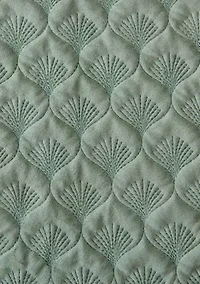 BH Merano Velvet Sea Spray Throw
