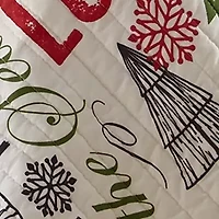 Santa Claus Lane Quilt Set