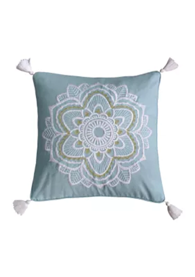  Angelina Linen Medallion Tassel Pillow