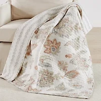 Selesta Quilted Throw