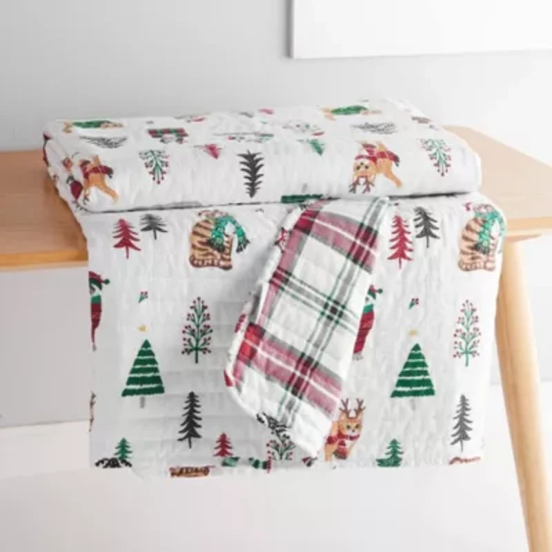 Meowy Christmas Quilted Throw