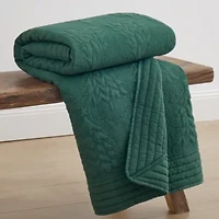 O Christmas Tree Green Quilted Throw