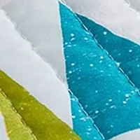 Holly Jolly Quilted Throw