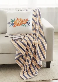 Giftable Pillow & Throw Set