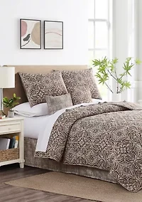 Cassey Quilt Set