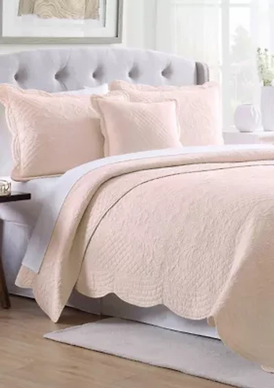 Scalloped Tiles Quilt