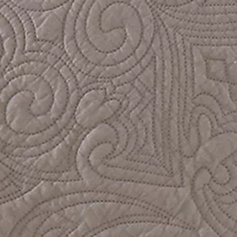 Scalloped Tiles Quilt