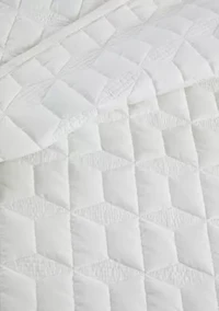 Diamond Block Embroidered Quilt 3-Piece Set