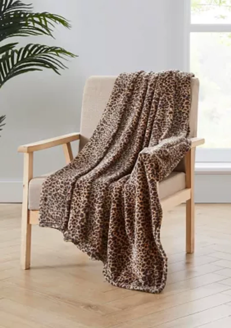 Cheetah Plush Throw Blanket