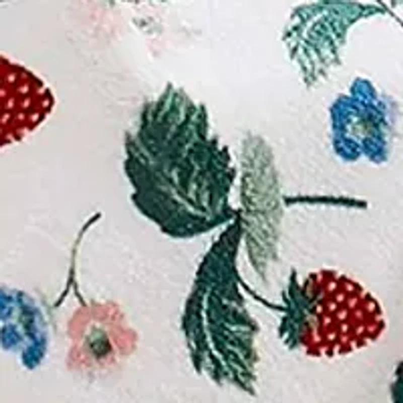 Strawberry Printed Plush Throw Blanket