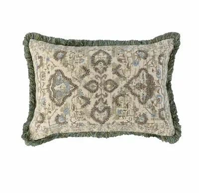 Green Medallion 14x20 Pillow