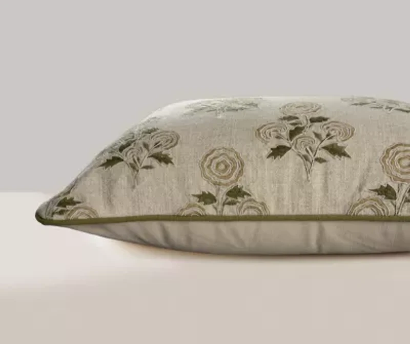 Ivory Dainty Floral 14x20 Pillow