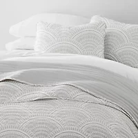 Ultra Soft Microfiber Reversible Scallop All Season Quilt Set with Shams