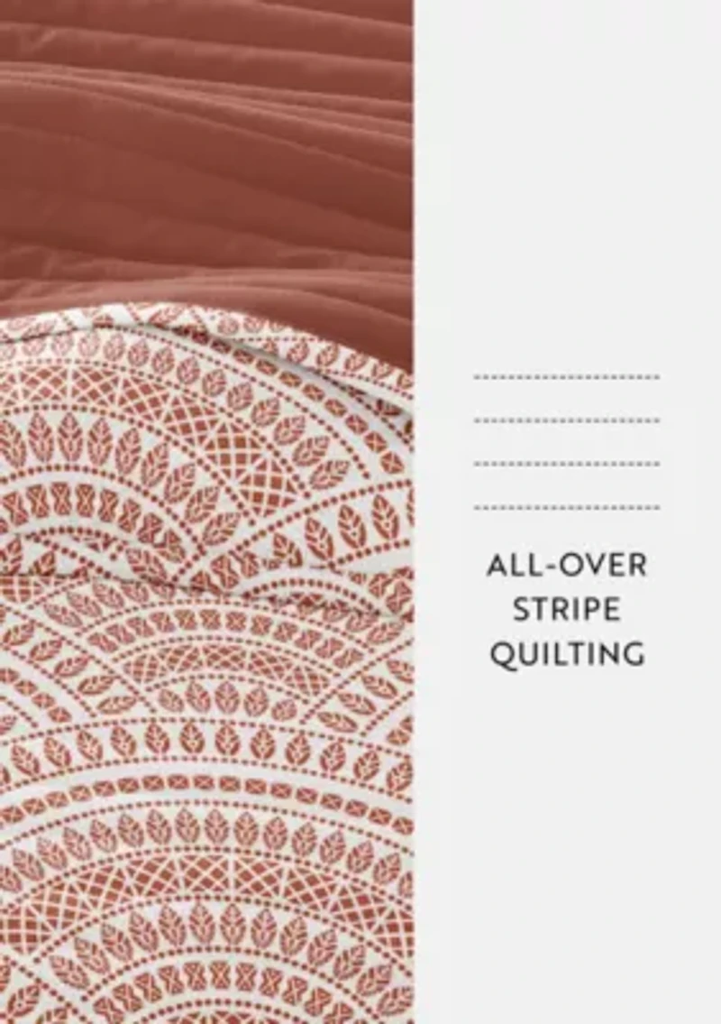 Ultra Soft Microfiber Reversible Scallop All Season Quilt Set with Shams