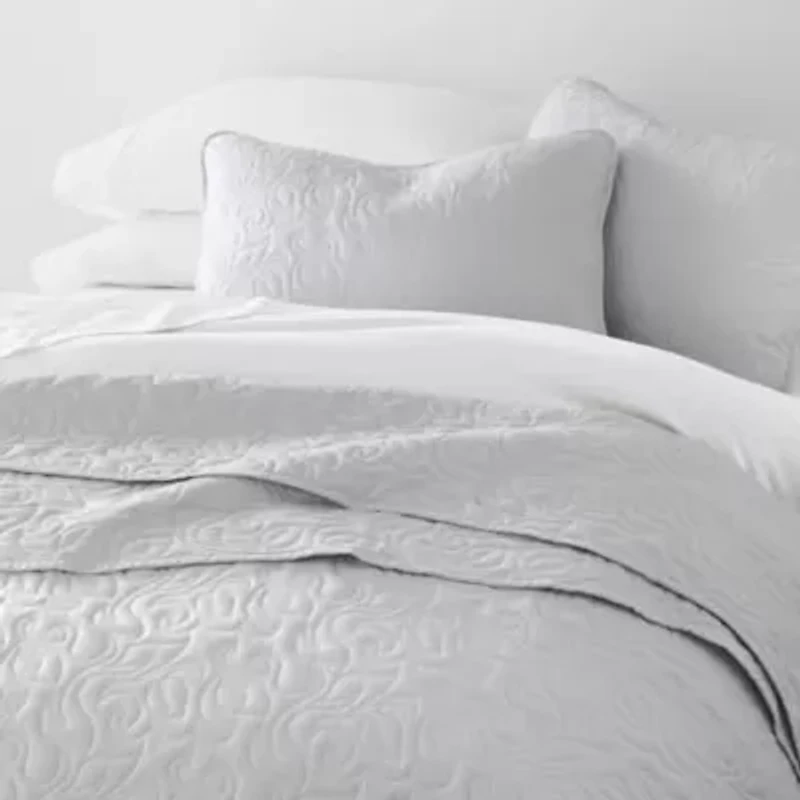 Ultra Soft Microfiber Floral Stitch All Season Quilt Coverlet Set with Shams