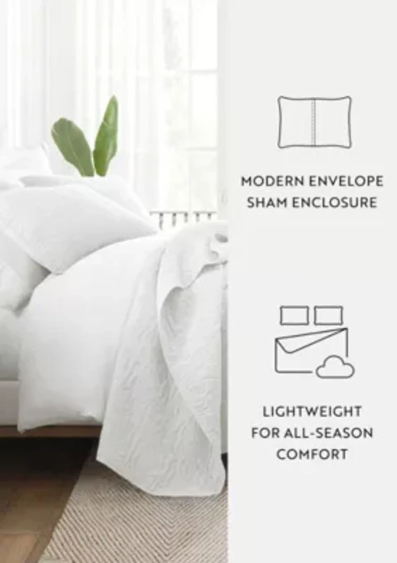 Ultra Soft Microfiber Floral Stitch All Season Quilt Coverlet Set with Shams