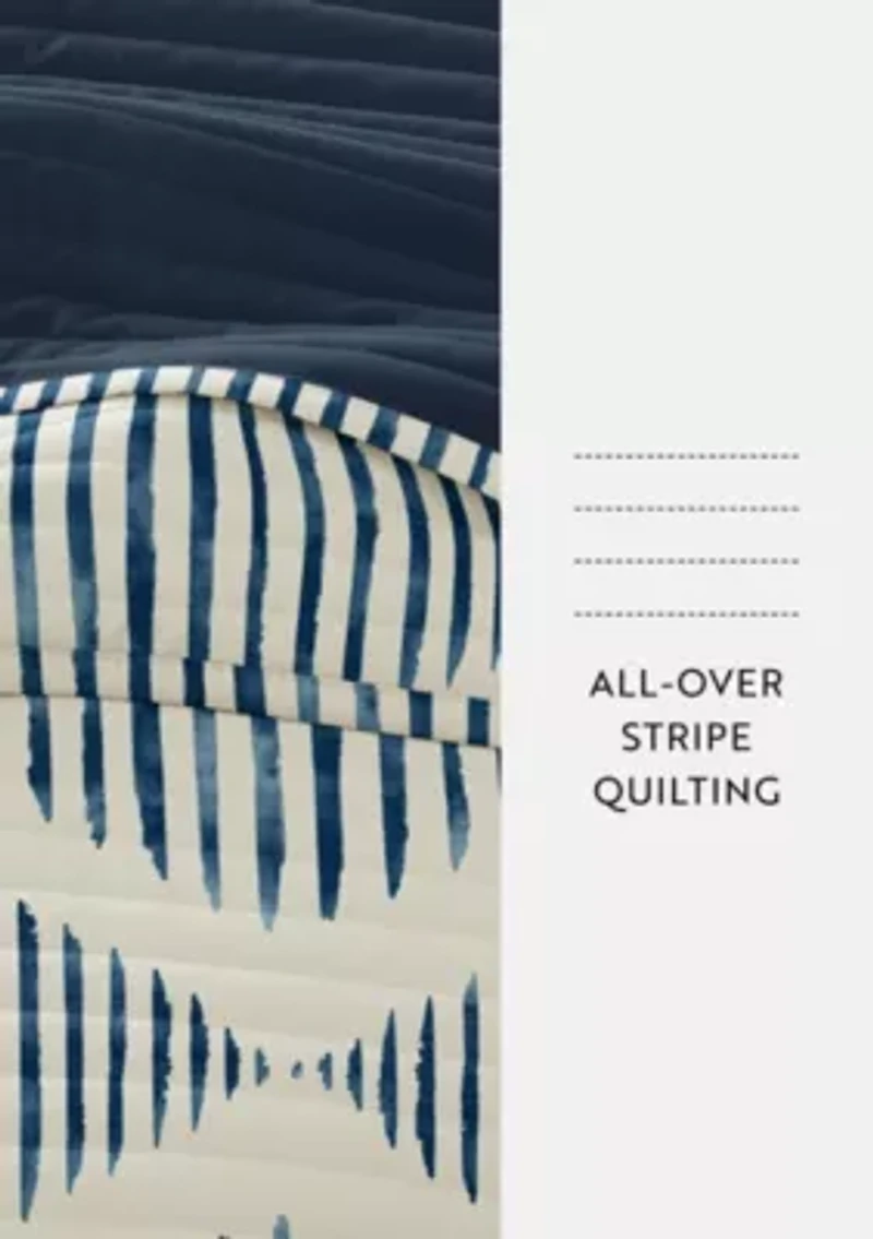 Ultra Soft Microfiber Reversible Distressed Diamond All Season Quilt Set with Shams