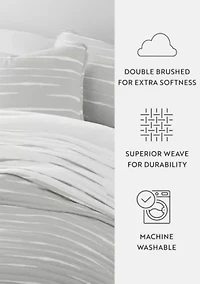 Ultra Soft Microfiber Reversible Horizon Lines All Season Quilt Set with Shams