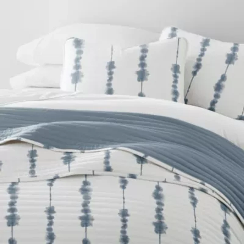 Ultra Soft Microfiber Reversible Shibori All Season Quilt Set with Shams