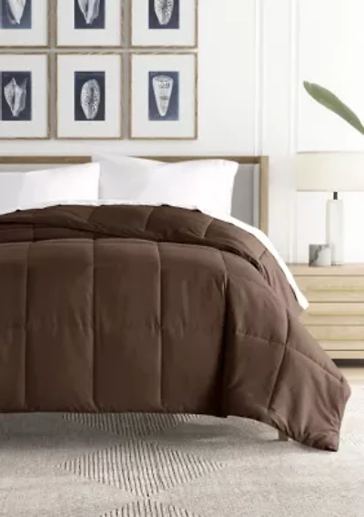 Ultra Soft Microfiber All Season Down-Alternative Solid Comforter