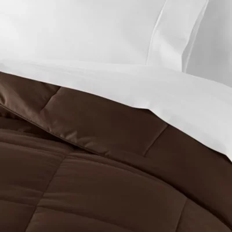 Ultra Soft Microfiber All Season Down-Alternative Solid Comforter