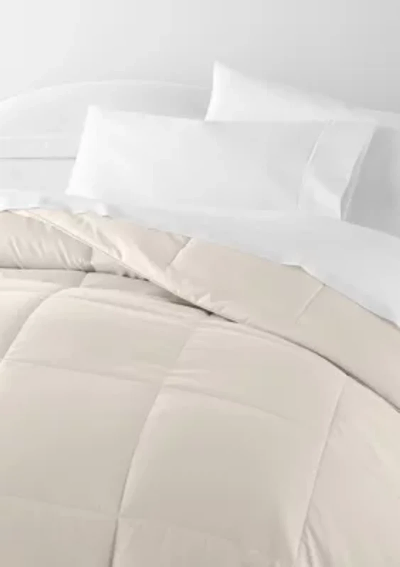 Ultra Soft Microfiber All Season Down-Alternative Solid Comforter