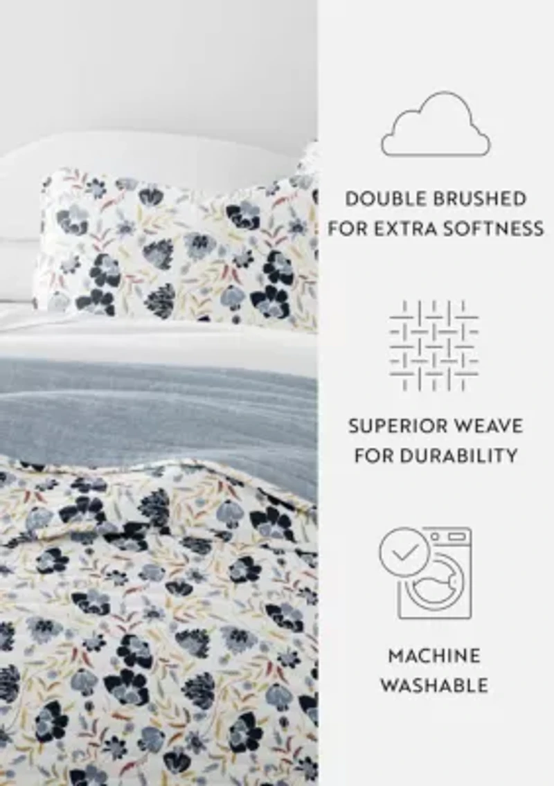 Ultra Soft Microfiber Reversible French Jacobean All Season Quilt Set with Shams