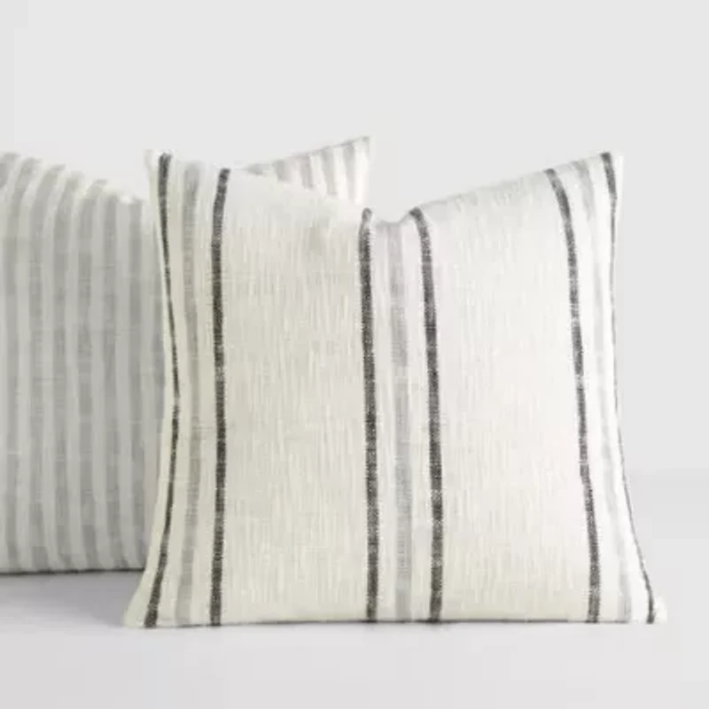 2-Pack Yarn-Dyed Throw Pillows Framed Stripe / Bengal
