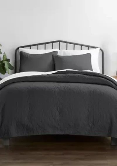 Premium Ultra Soft Damask Pattern Quilted Coverlet Set