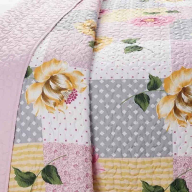 Floral Patchwork Printed Quilt Set