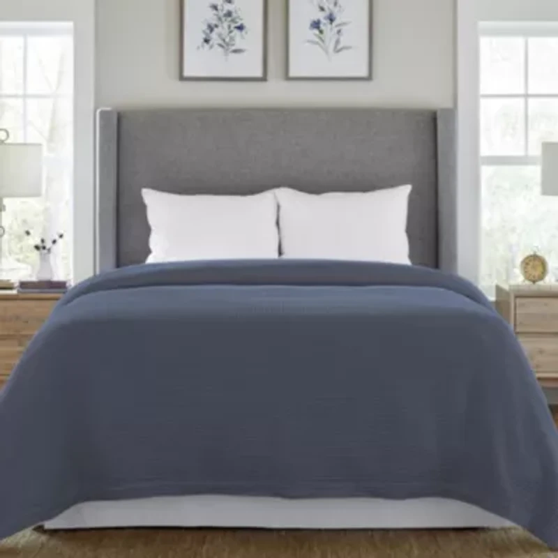 100% Cotton Hyperallergenic Woven Blanket