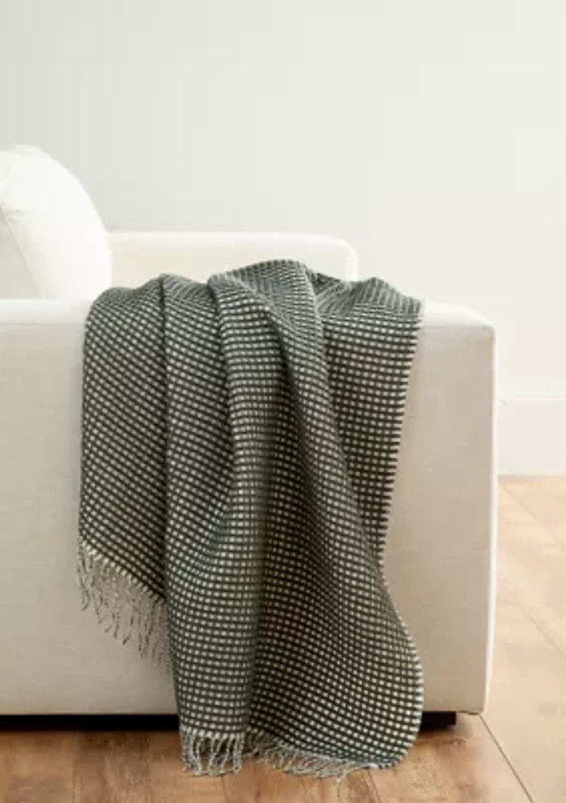 Waffle Knit Fringe Throw Blanket