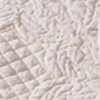 Tuscany Oversized Quilted Throw with Scalloped Edges