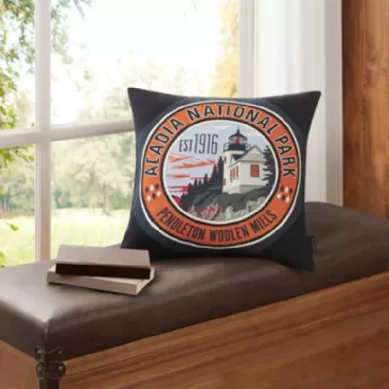 Acadia Pillow