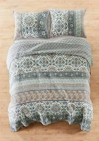 Adira Reversible Quilt Set