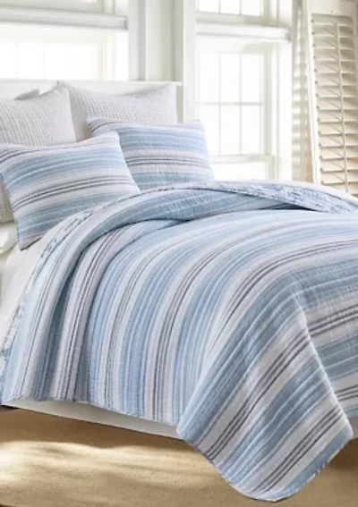 Ocean Vista Quilt Set