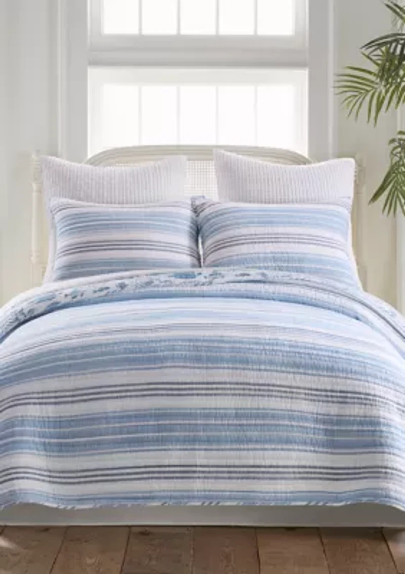 Ocean Vista Quilt Set