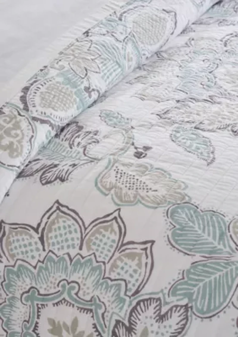 Clarienne Quilt Set