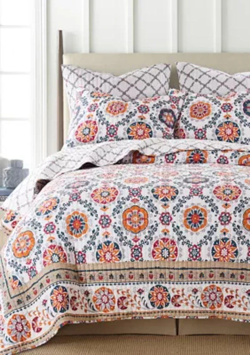 Kalina Floral Medallion Reversible Twin Quilt Set