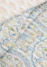 Emel Reversible Quilt Set