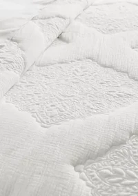 Munni Reversible Quilt Set