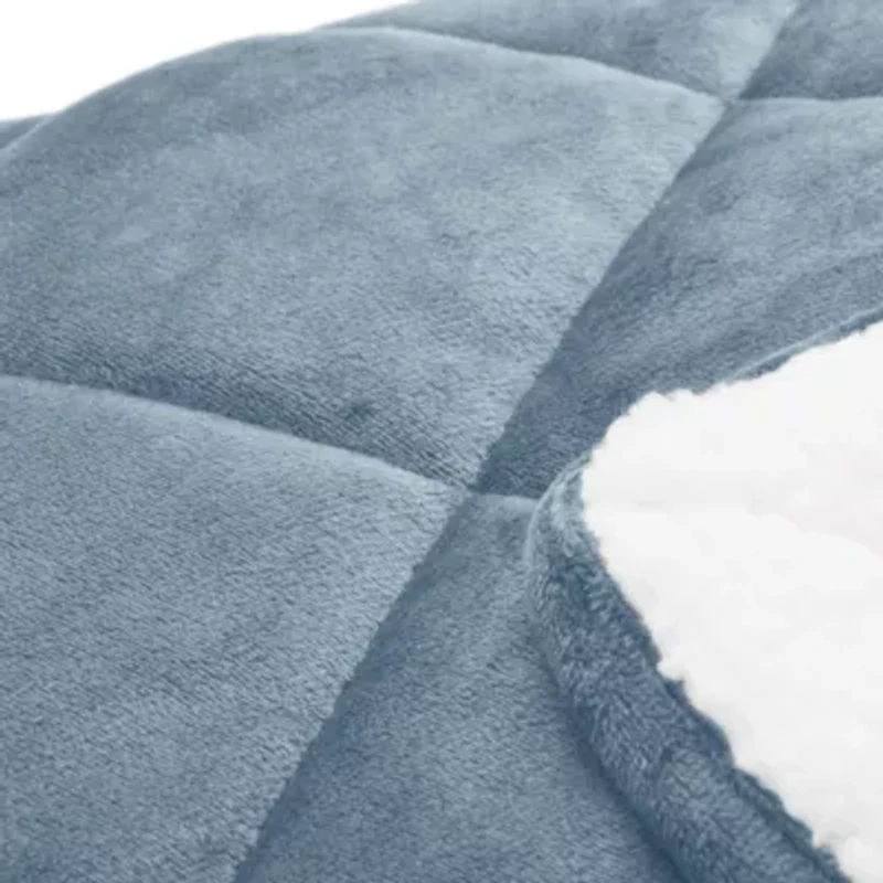 Quilted Velvet and Sherpa Foot Pocket Throw Blush