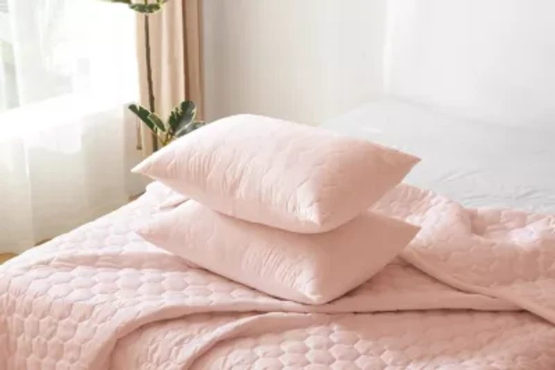 Better Style Home Microfiber Honeycomb Quilt Sets Full/Queen Dewkist