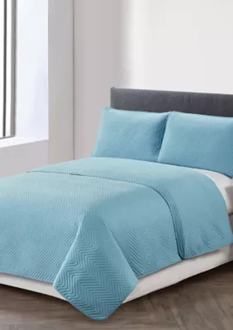 Trista Chevron Stitch Quilt Set