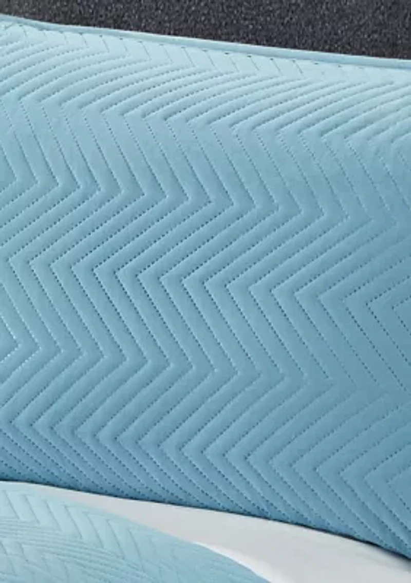 Trista Chevron Stitch Quilt Set