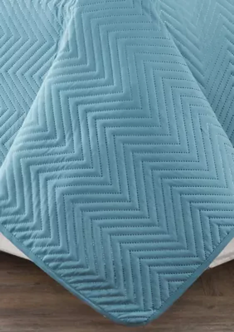 Trista Chevron Stitch Quilt Set