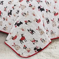Puppies Holiday Wear 2-piece Quilt Set